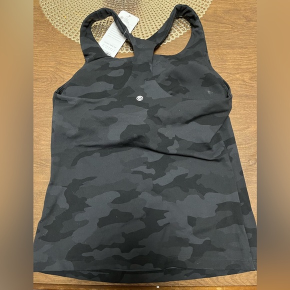 Crz yoga tank with built in sports bra sm - Picture 2 of 3